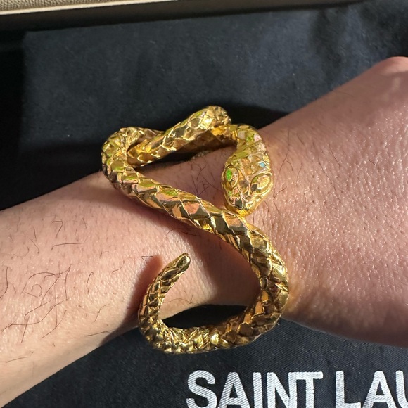 Rare Saint Laurent YSL engraved - Elegant Gold Wrap Around Snake Bracelet New - Picture 13 of 16